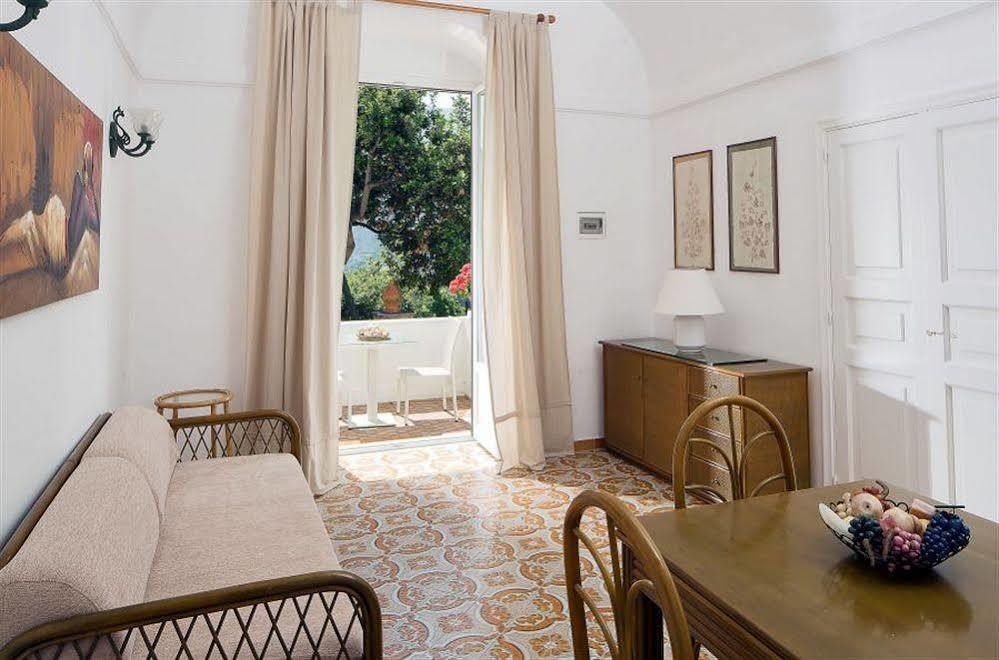 Villa Mariuccia カプリ エクステリア 写真
