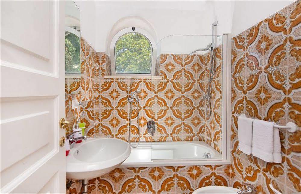 Villa Mariuccia カプリ エクステリア 写真